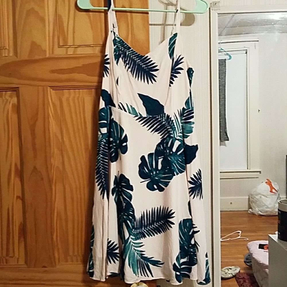 Old Navy tropical print sun dress